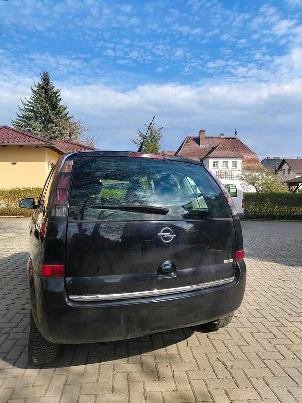Second-hand Opel Meriva 105 CP (77 kW) 2006 Negru Monovolum