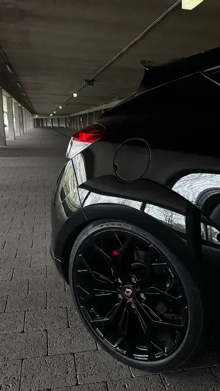 Gebraucht Renault Mégane R.S. 320 PS (235 kW) 2013 Schwarz Coupé