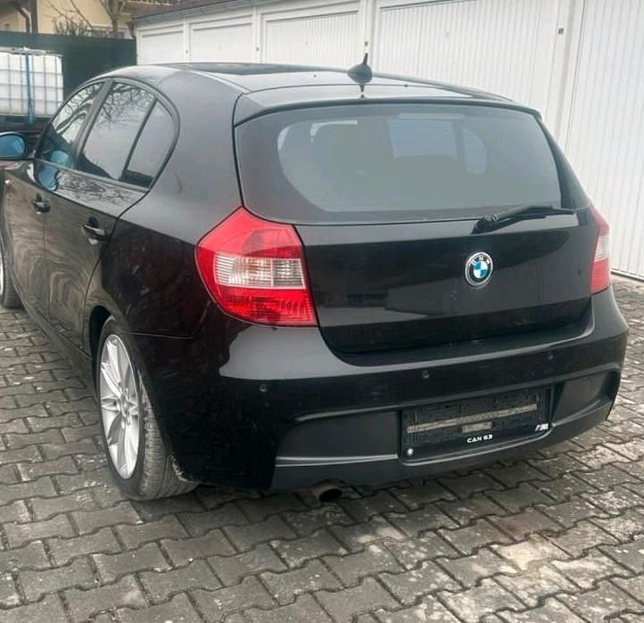 Gebraucht BMW 116 M Sport 122 PS (89 kW) 2006 Schwarz Kleinwagen