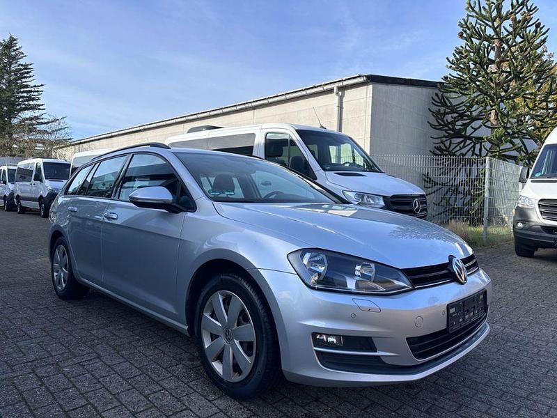 Gebraucht VW Golf VII Comfortline 110 PS (80 kW) 2016 Silber Kombi