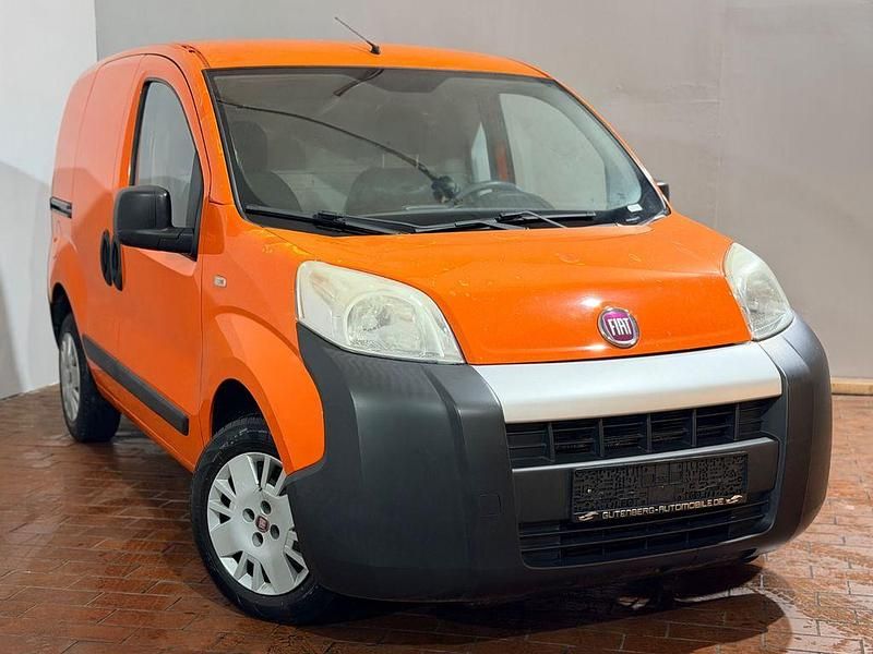 Gebraucht Fiat Fiorino 75 PS (55 kW) 2011 Orange Van / Kleinbus