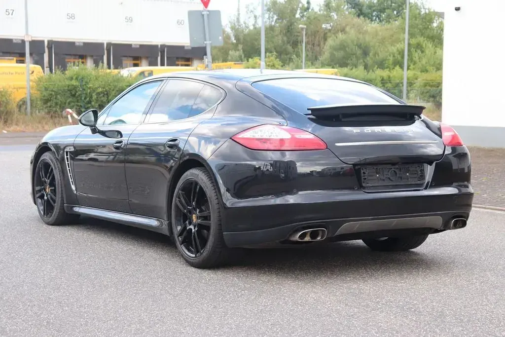 Gebraucht Porsche Panamera Platinum Edition 250 PS (183 kW) 2013 Schwarz Kleinwagen