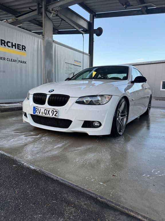 Weiß Gebraucht 2006 BMW 335 M Sport Coupé | 13.500 € (Guter Preis) - Bild 1/4