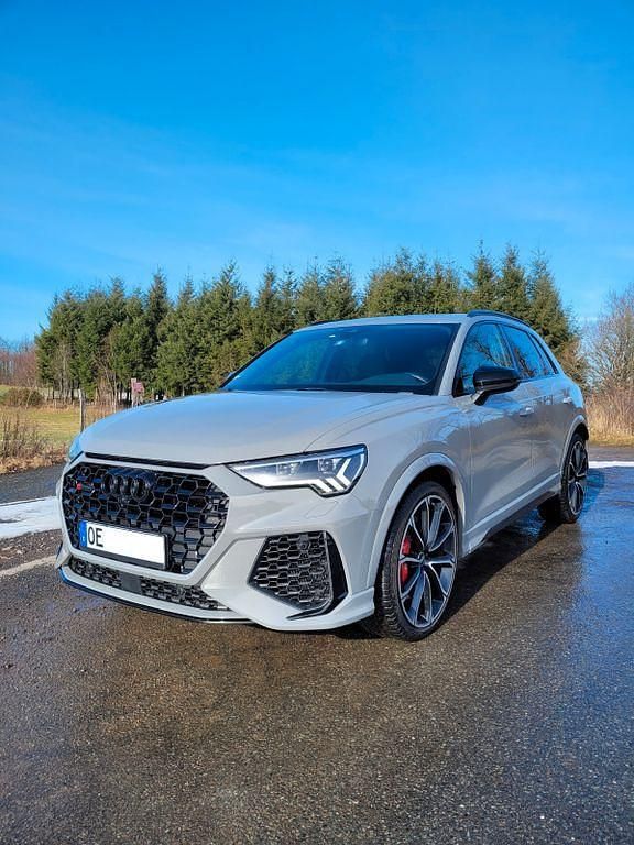 Gebraucht Audi RS Q3 Ambiente 400 PS (294 kW) 2021 Grau SUV