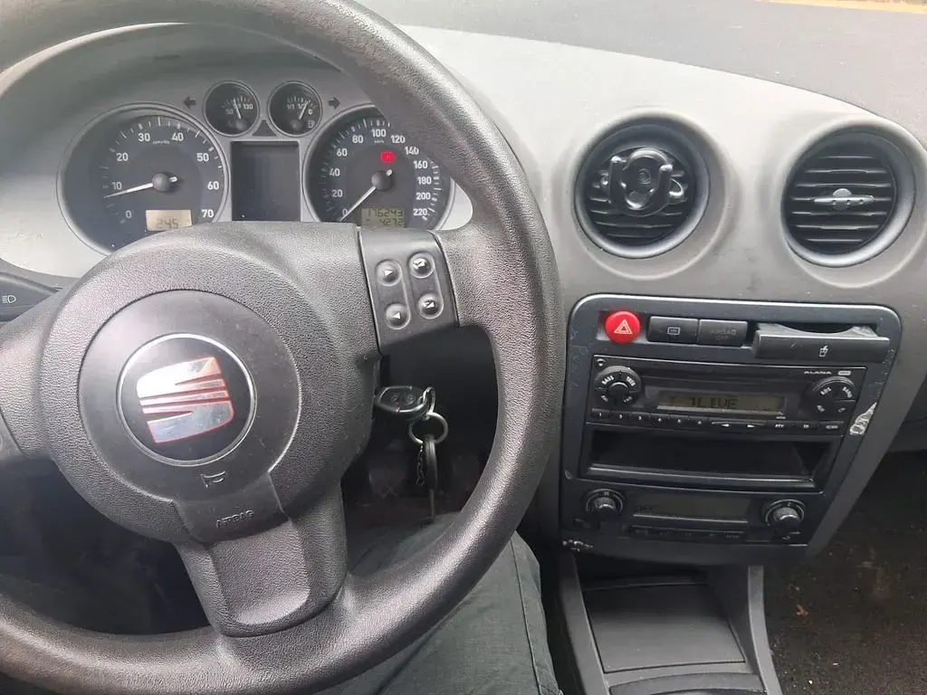Gebraucht Seat Ibiza 86 PS (63 kW) 2009 Schwarz Limousine