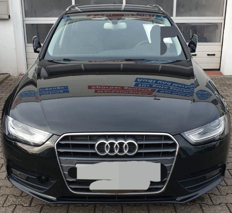 Schwarz Gebraucht 2015 Audi A4 Attraction Kombi | 12.600 € (Fairer Preis) - Bild 1/4