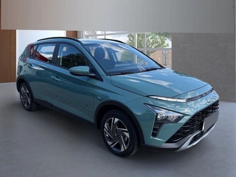 Grün Gebraucht 2023 Hyundai Bayon Trend SUV | 24.349 € (Etwas zu teuer) - Bild 1/4
