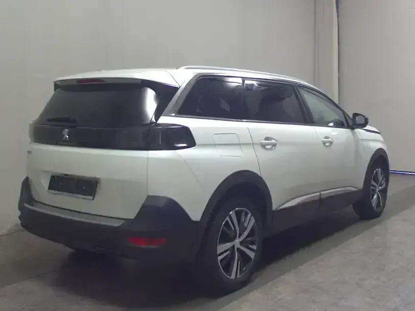 Gebraucht Peugeot 5008 Allure 131 PS (96 kW) 2023 Weiss Van / Kleinbus