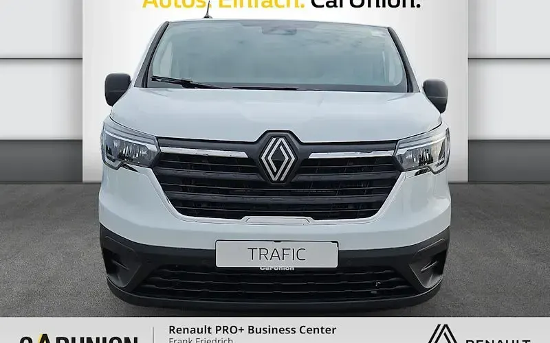 Gebraucht Renault Trafic 89 kW (122 PS) 2025 Arktisweiß Van / Kleinbus