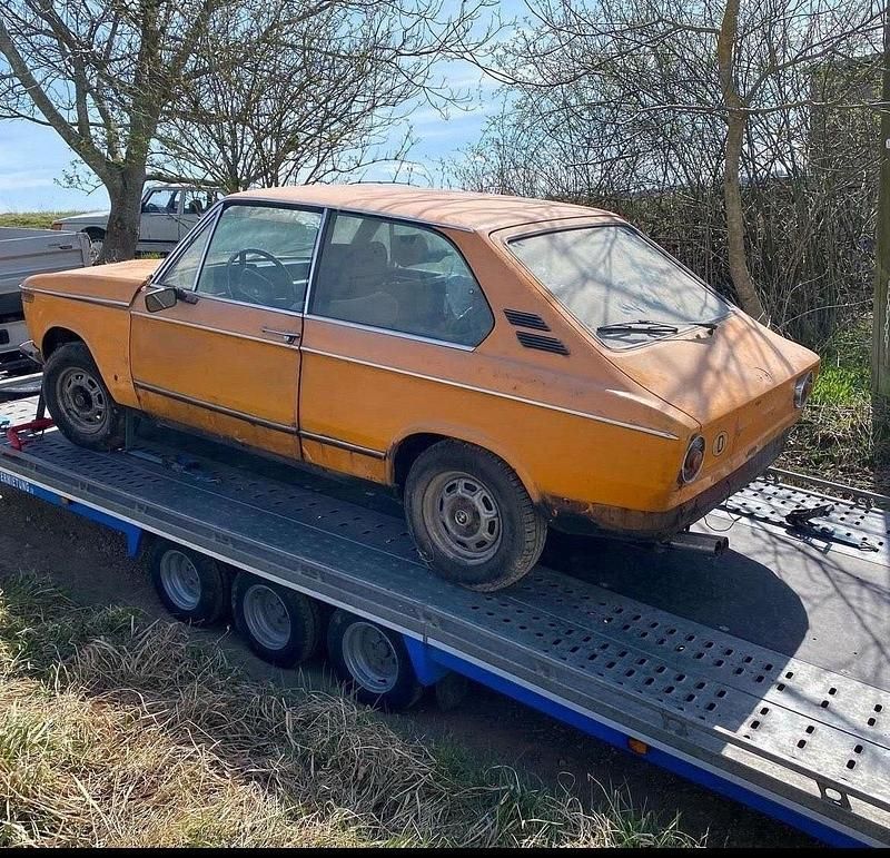 Gebraucht BMW 2002 Basis 100 PS (73 kW) 1971 Orange Limousine