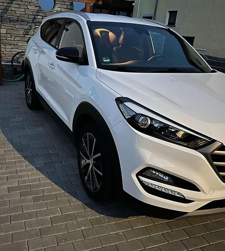Second-hand Hyundai Tucson Passion 177 CP (130 kW) 2018 Alb SUV