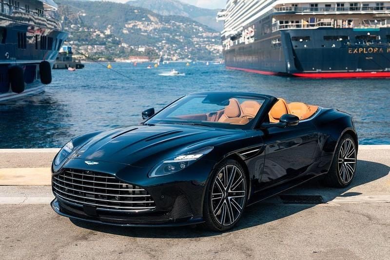 Neu Aston Martin DB12 680 PS (500 kW) 2025 Blau Cabrio