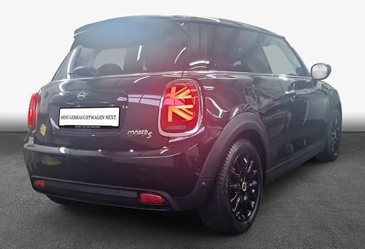 Gebraucht Mini Cooper Essential 135 kW (184 PS) 2023 Schwarz Kleinwagen