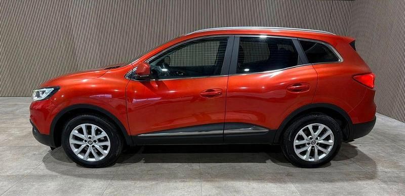 Gebraucht Renault Kadjar 131 PS (96 kW) 2016 Rot SUV