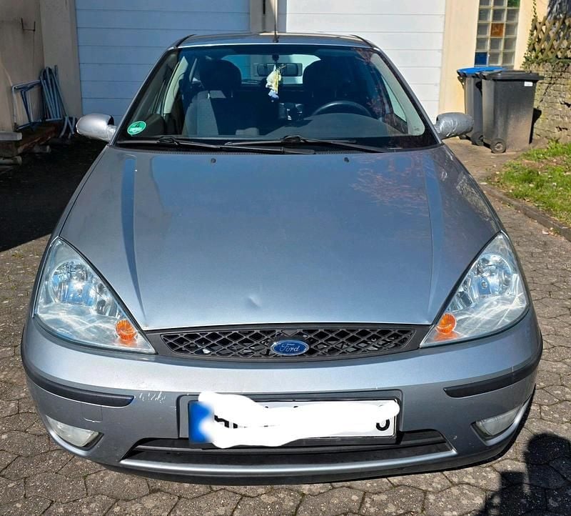 Gebraucht Ford Focus 101 PS (74 kW) 2004 Silber Kleinwagen