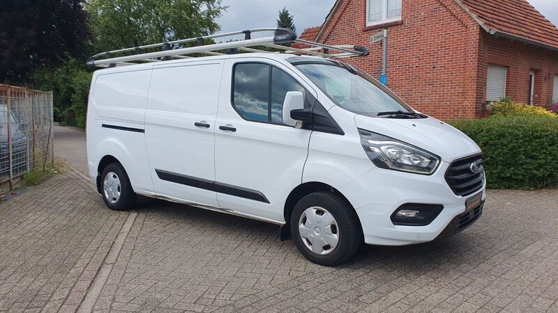 Gebraucht Ford Transit Trend 131 PS (96 kW) 2018 Weiß Van / Kleinbus