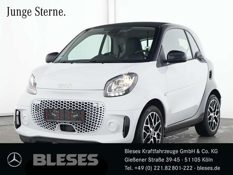 Bodypanels in white Gebraucht 2023 Smart ForTwo Electric Drive Prime Coupé | 15.300 € (Etwas zu teuer) - Bild 1/4