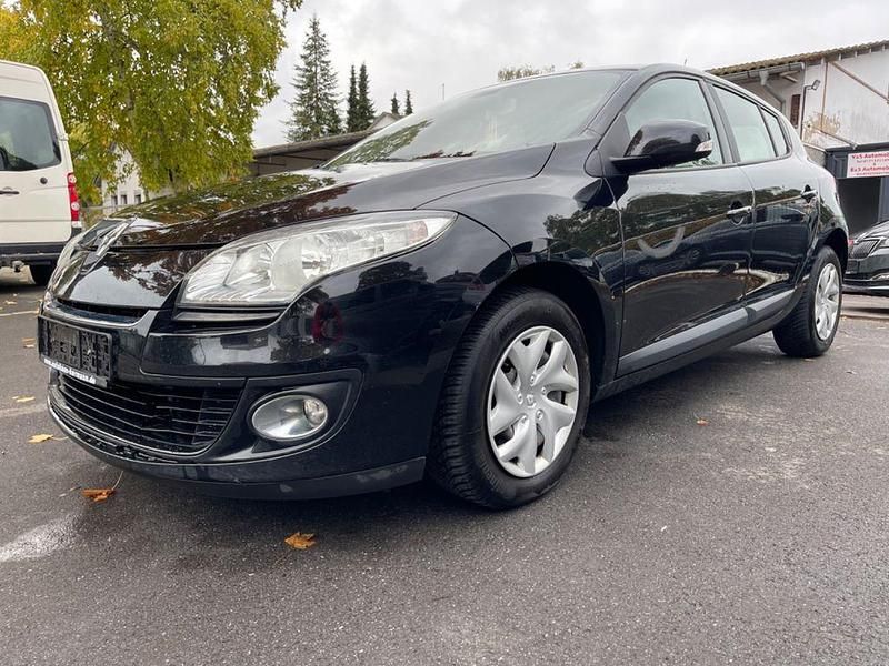 Schwarz Gebraucht 2013 Renault Mégane III Initiale Paris Limousine | 2.990 € (Guter Preis) - Bild 1/4