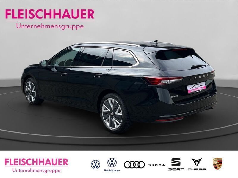 Gebraucht Skoda Superb Suite 150 PS (110 kW) 2024 Ebony schwarz metallic Kombi
