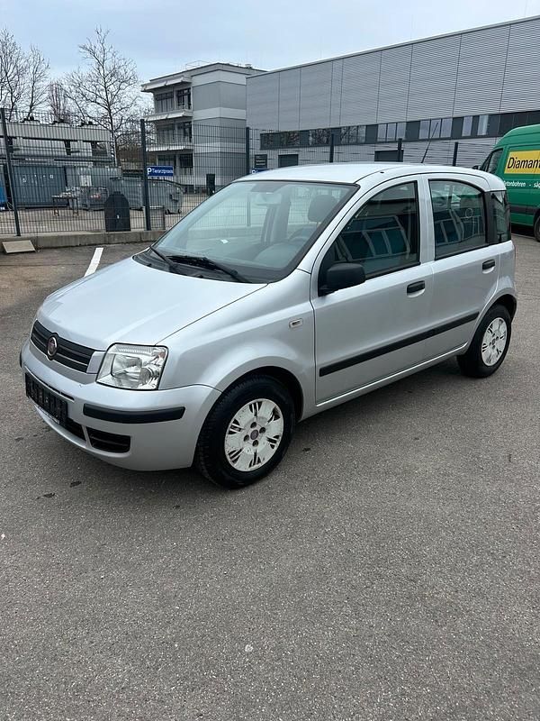Gebraucht Fiat Panda 60 PS (44 kW) 2009 Silber Kleinwagen