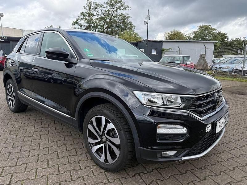 Deep black perleffekt Gebraucht 2021 VW T-Roc Active SUV | 20.890 € (Superpreis) - Bild 1/4