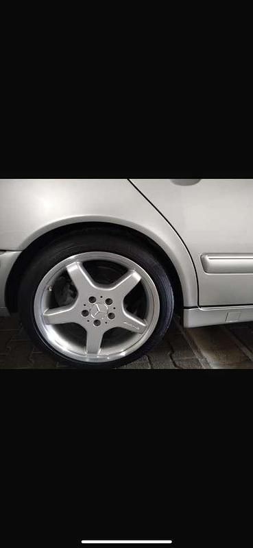 Gebraucht Mercedes E280 Avantgarde 204 PS (150 kW) 1998 Limousine