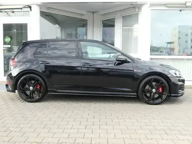 Gebraucht VW Golf VII GTI 290 PS (213 kW) 2019 Schwarz Limousine