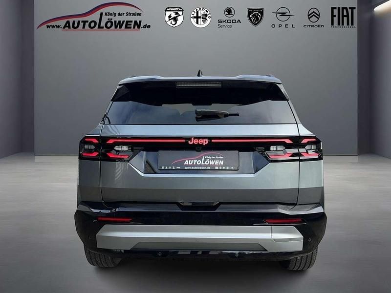 Neu Jeep Compass 145 PS (106 kW) 2026 Grigio arese, metalliclackier SUV