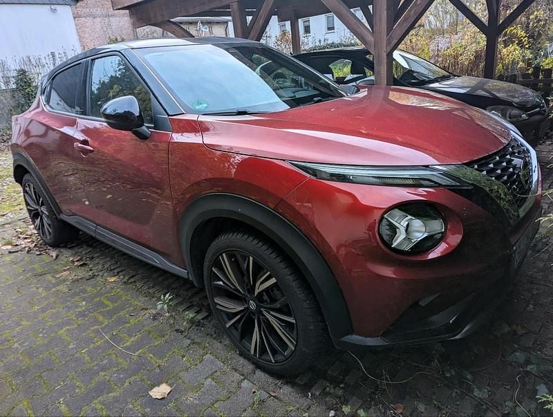 Rot Gebraucht 2021 Nissan Juke N-Connecta SUV | 17.500 € (Guter Preis) - Bild 1/1