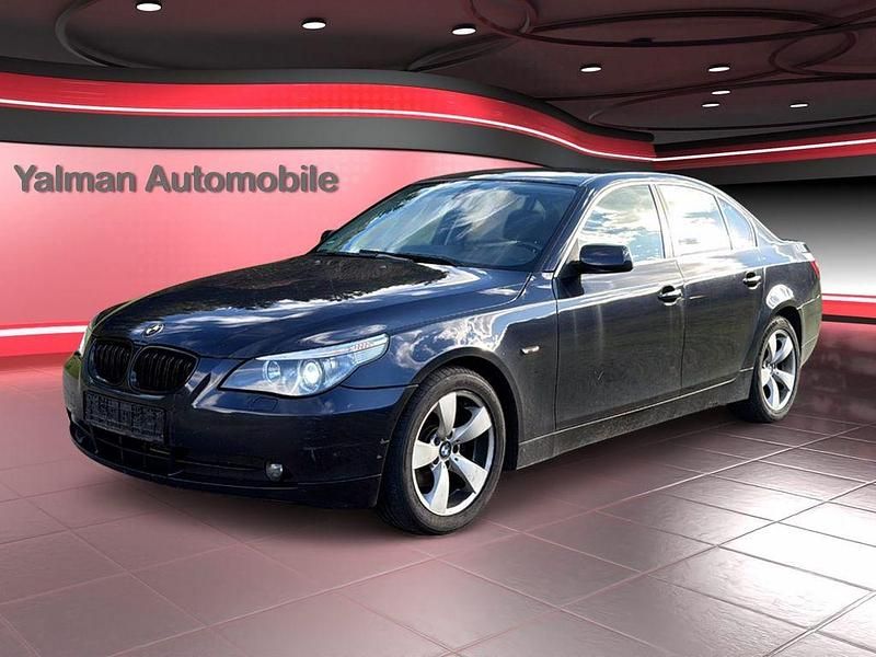 Gebraucht BMW 523 Advantage 177 PS (130 kW) 2006 Blau Limousine