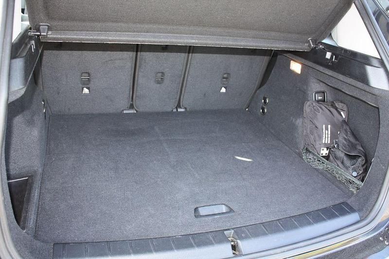 Gebraucht BMW X1 Advantage 150 PS (110 kW) 2017 Schwarz SUV