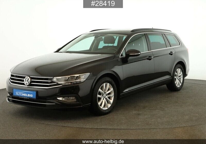 Gebraucht VW Passat Business 150 PS (110 kW) 2020 Deep black perleffekt Kombi