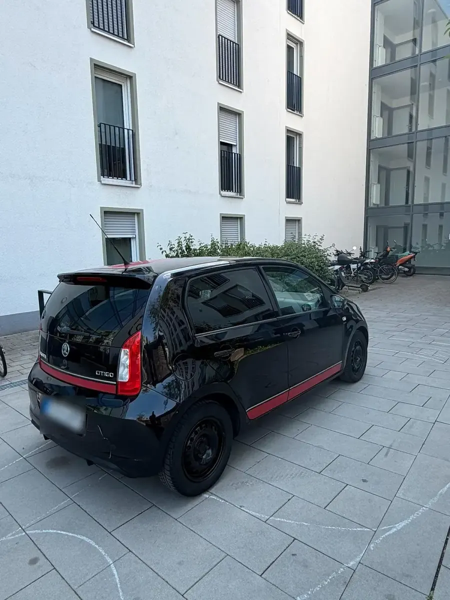 Gebraucht Skoda Citigo Sport 75 PS (55 kW) 2013 Schwarz Kleinwagen