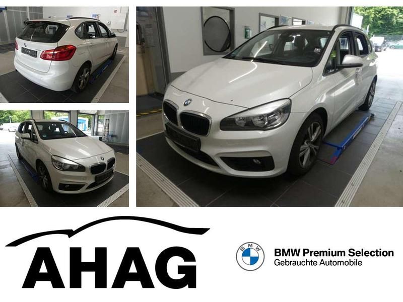 Mineralweiß metallic Gebraucht 2017 BMW 218 Active Tourer Advantage Van / Kleinbus | 10.999 € (Superpreis) - Bild 1/4
