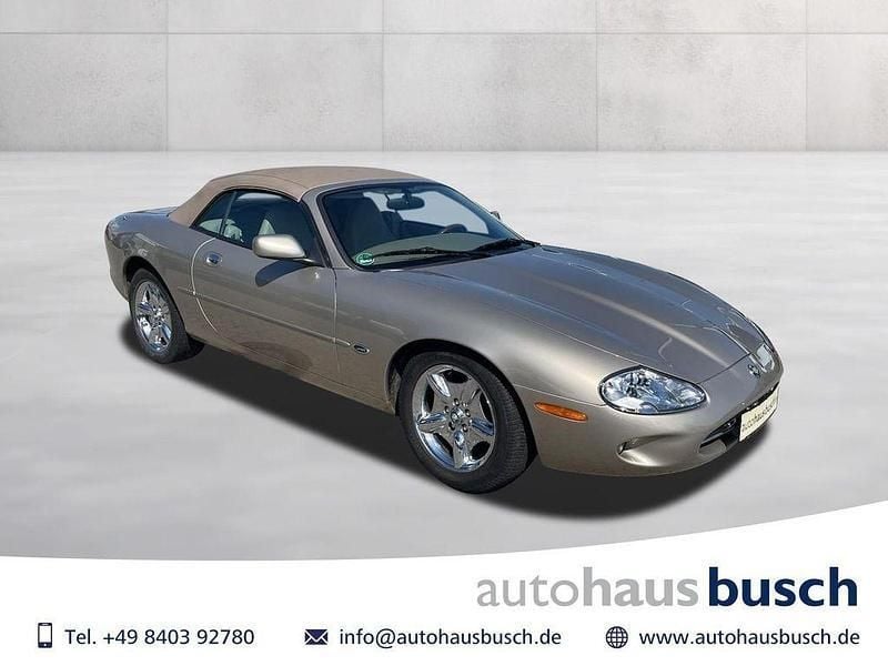 Gebraucht Jaguar XK8 284 PS (208 kW) 1997 Gold Cabrio