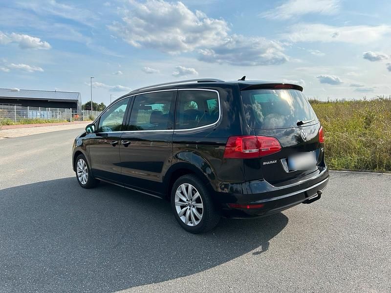 Gebraucht VW Sharan 170 PS (125 kW) 2011 Schwarz Van / Kleinbus