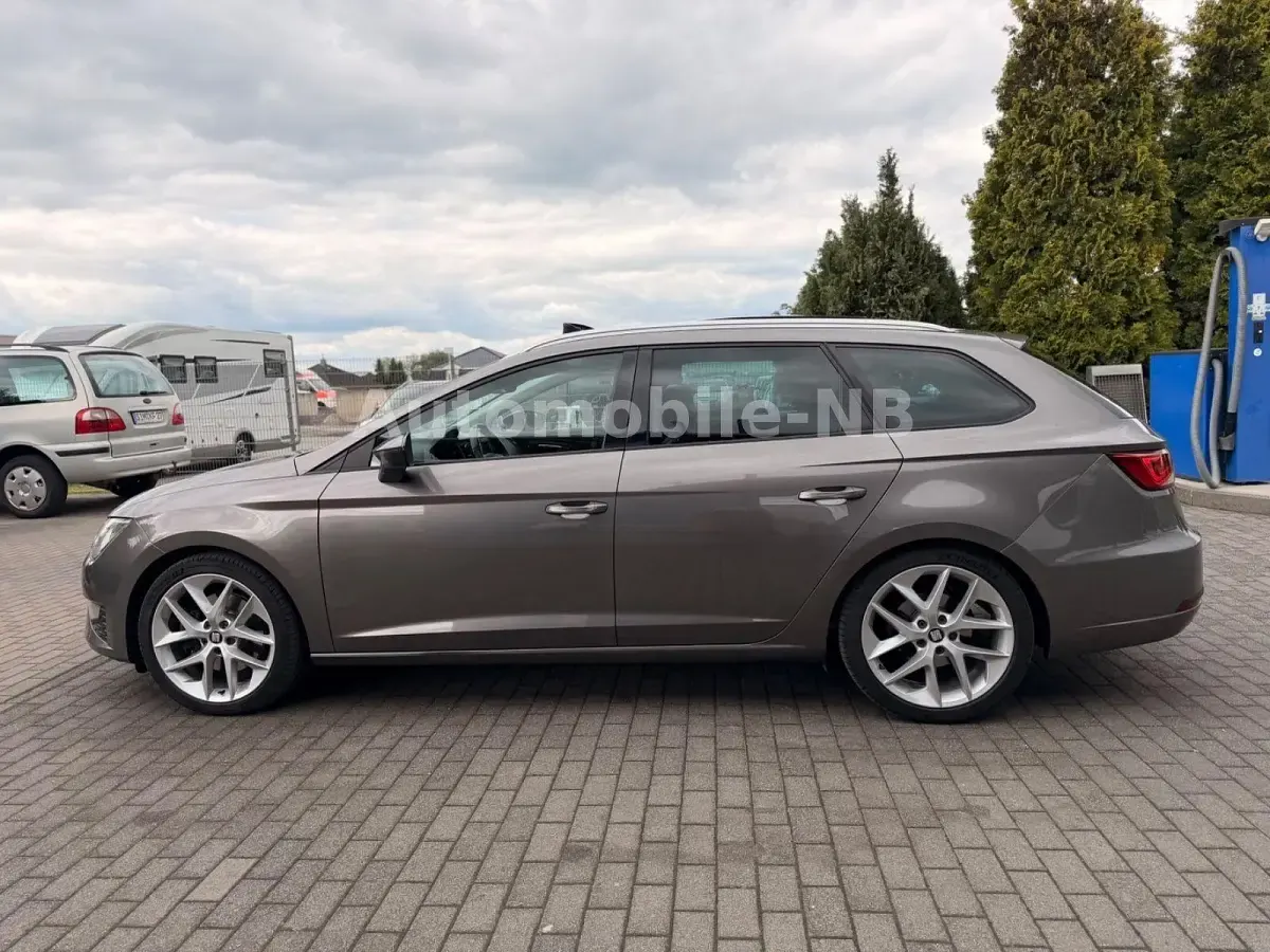 Occasion Seat Leon FR 184 ch (135 kW) 2016 Gris Break