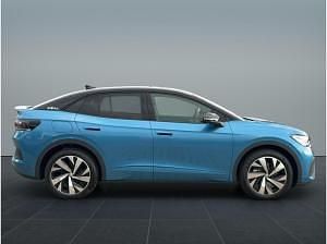 Neu VW ID.5 Pro 210 kW (286 PS) 2025 Blau (costa azul metallic / schwarz) SUV