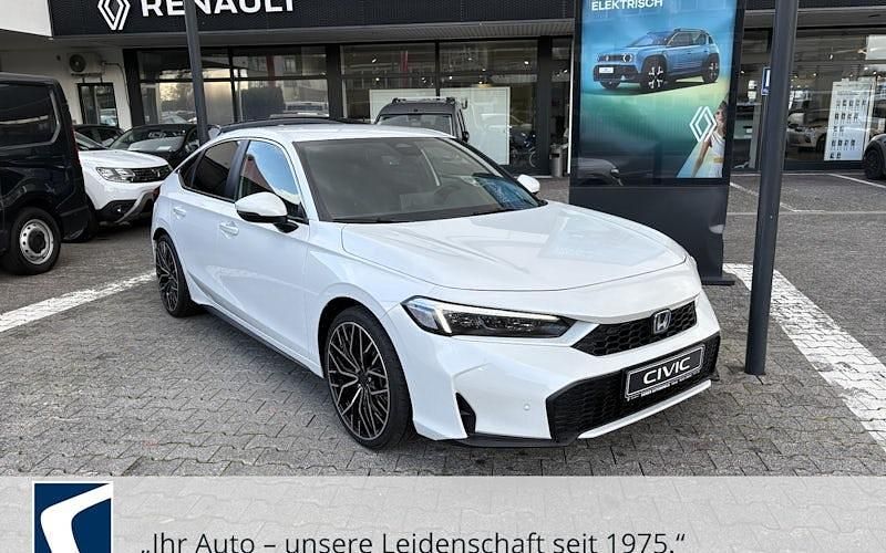 Neu Honda Civic Elegance 184 PS (135 kW) 2025 Weiß Limousine