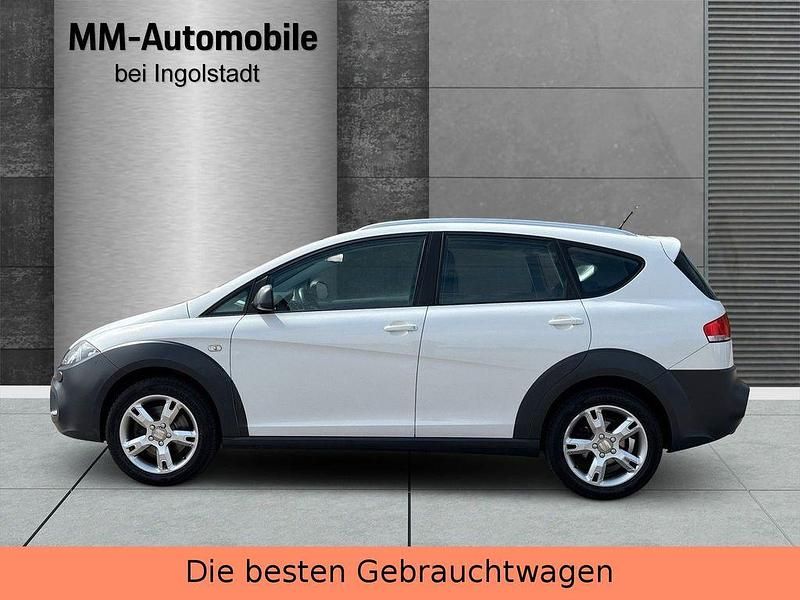 Gebraucht Seat Altea XL 170 PS (125 kW) 2011 Weiß Van / Kleinbus