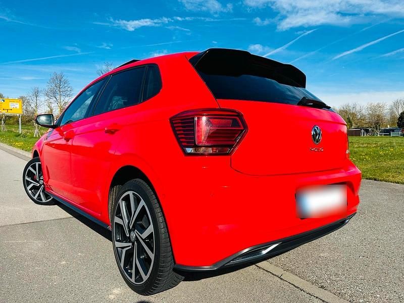 Gebraucht VW Polo R-line 95 PS (69 kW) 2019 Rot Kleinwagen