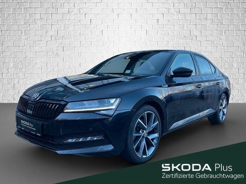 Schwarz Gebraucht 2022 Skoda Superb SportLine Limousine | 27.490 € (Guter Preis) - Bild 1/4