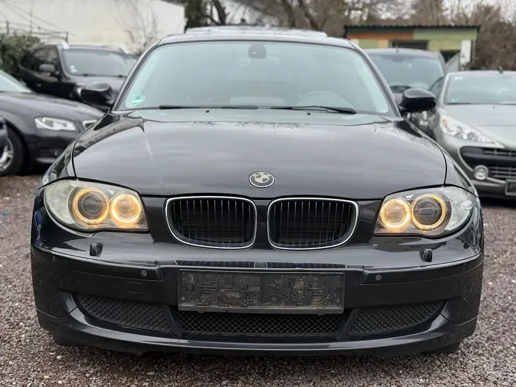 Używany BMW 120 Advantage 170 KM (125 kW) 2008 Czarny Hatchback
