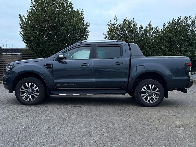Gebraucht Ford Ranger Wildtrack 212 PS (155 kW) 2023 Grau Abholung