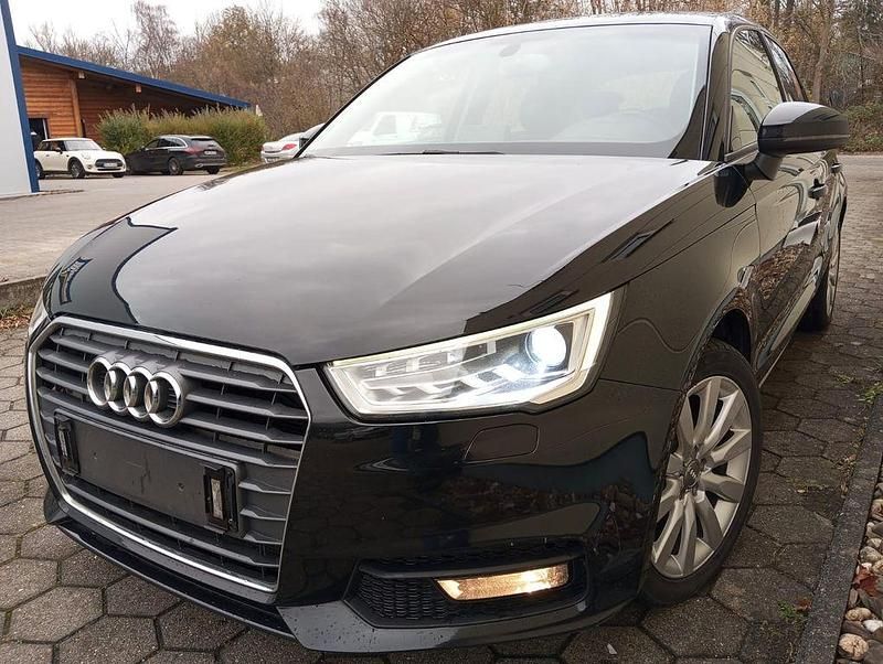 Schwarz Gebraucht 2015 Audi A1 Sportback Design Kleinwagen | 7.490 € (Etwas zu teuer) - Bild 1/4