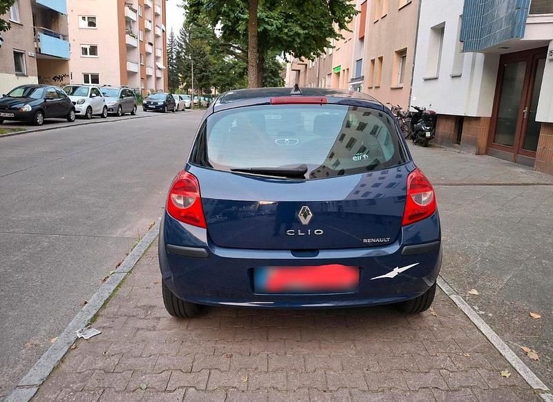 Gebraucht Renault Clio III 75 PS (55 kW) 2006 Blau Kleinwagen
