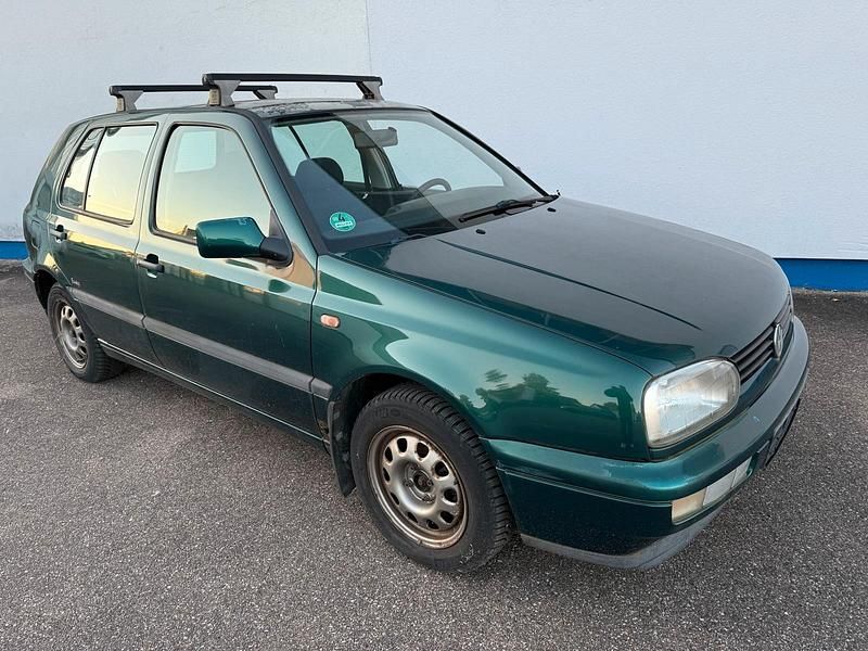 Grün Gebraucht 1997 VW Golf III Kleinwagen | 1.300 € (Superpreis) - Bild 1/4