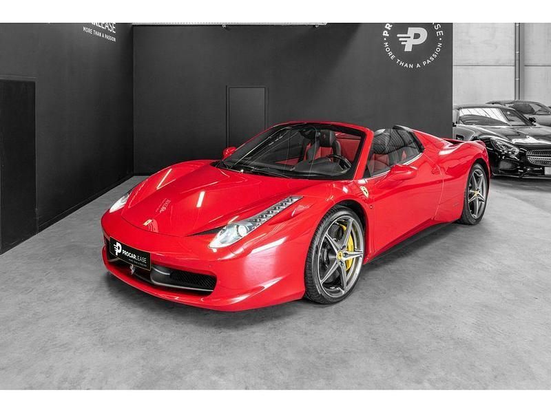 Rot Gebraucht 2015 Ferrari 458 Cabrio | 233.900 € - Bild 1/4
