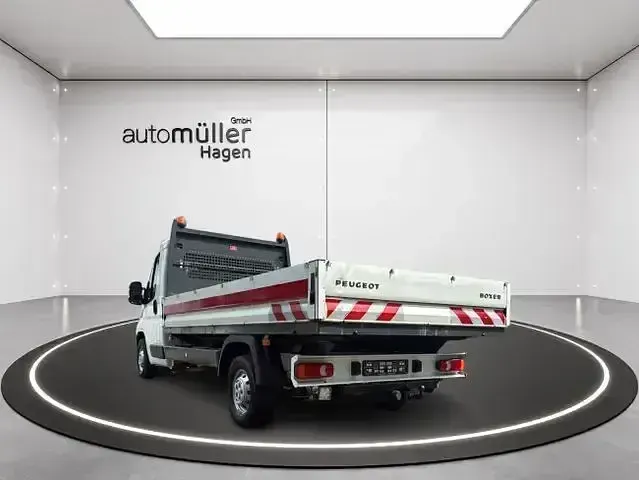 Gebraucht Peugeot Boxer 140 PS (102 kW) 2020 Weiß Van