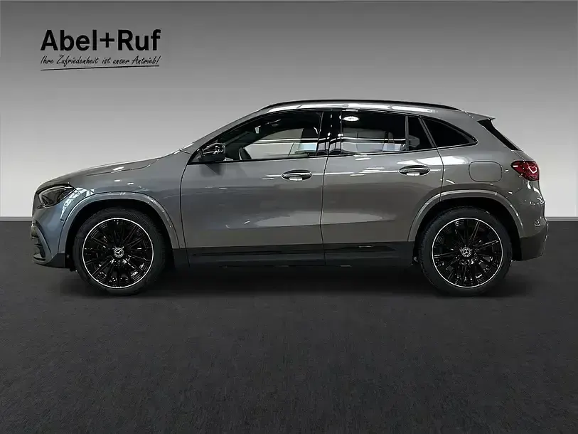 Gebraucht Mercedes GLA200 AMG 150 PS (110 kW) 2026 Grau SUV